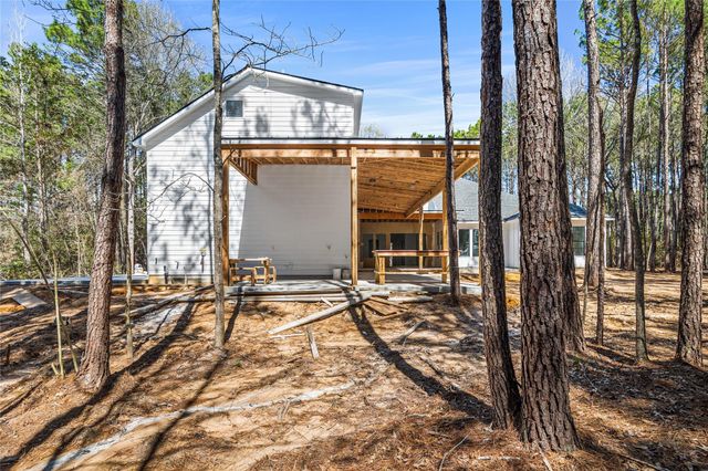 28065 Palomino Drive, Waller, TX 77484
