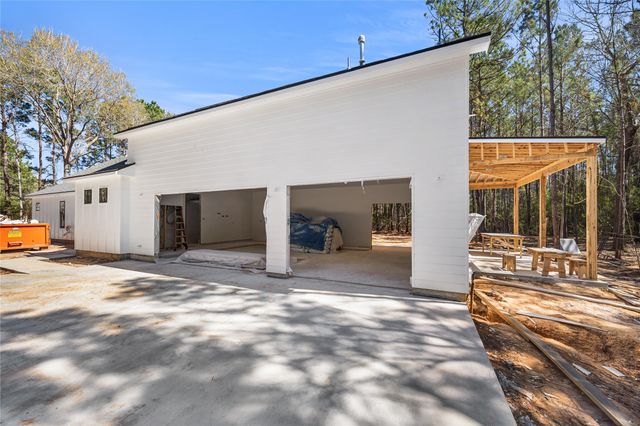 28065 Palomino Drive, Waller, TX 77484