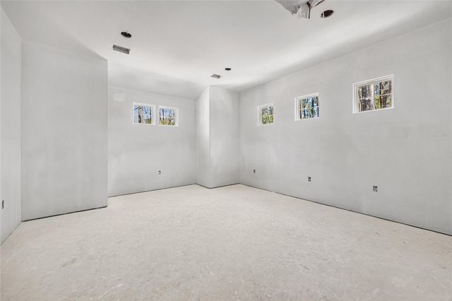 28065 Palomino Drive, Waller, TX 77484