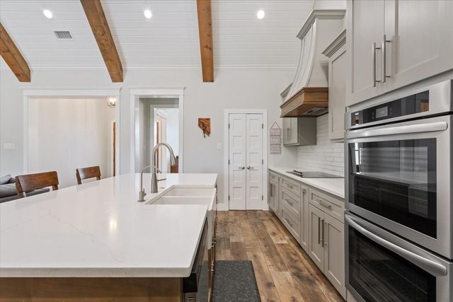 1024 Cecilia Court, Robinson, TX 76706