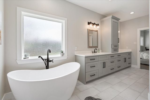 1024 Cecilia Court, Robinson, TX 76706