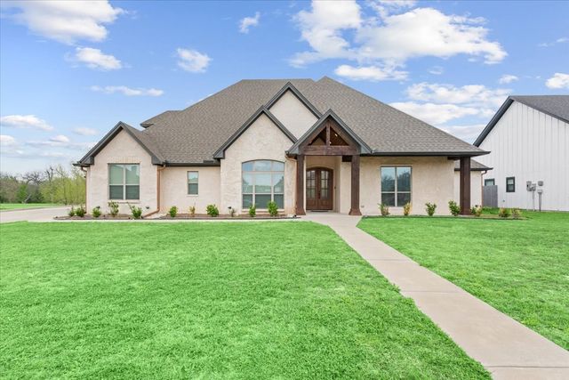 1024 Cecilia Court, Robinson, TX 76706