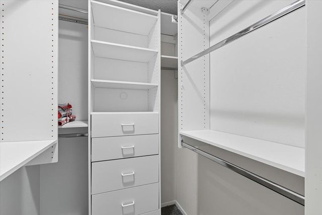 1221 S Garry Rd, Liberty Lake, WA 99019