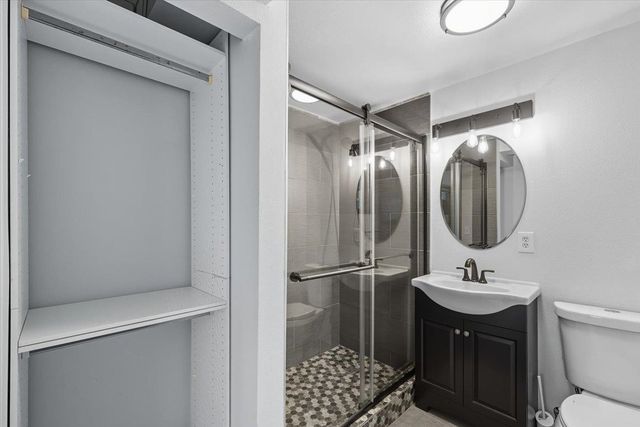 1221 S Garry Rd, Liberty Lake, WA 99019