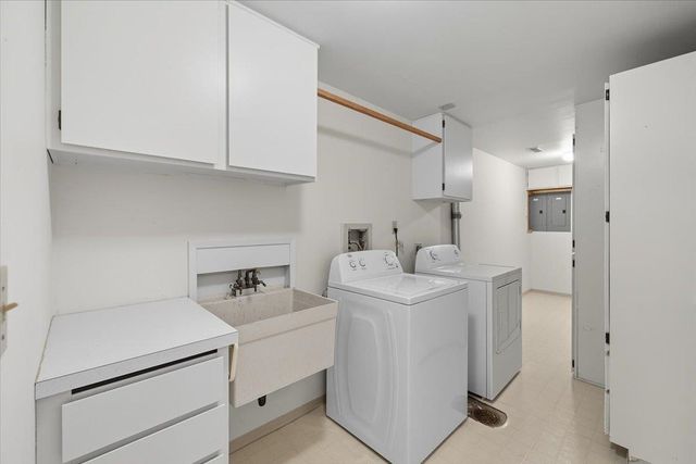 1221 S Garry Rd, Liberty Lake, WA 99019