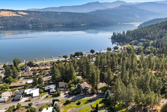 1221 S Garry Rd, Liberty Lake, WA 99019