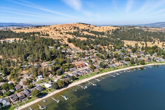 1221 S Garry Rd, Liberty Lake, WA 99019