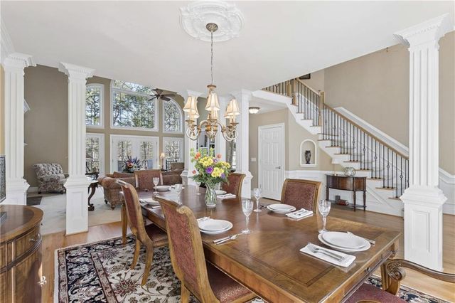 9275 Stoney Ridge Lane, Alpharetta, GA 30022