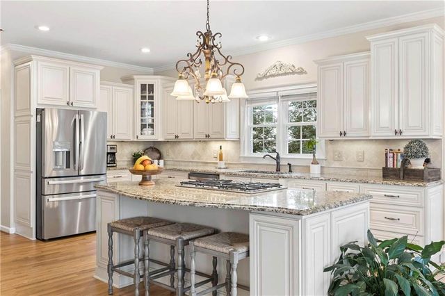 9275 Stoney Ridge Lane, Alpharetta, GA 30022