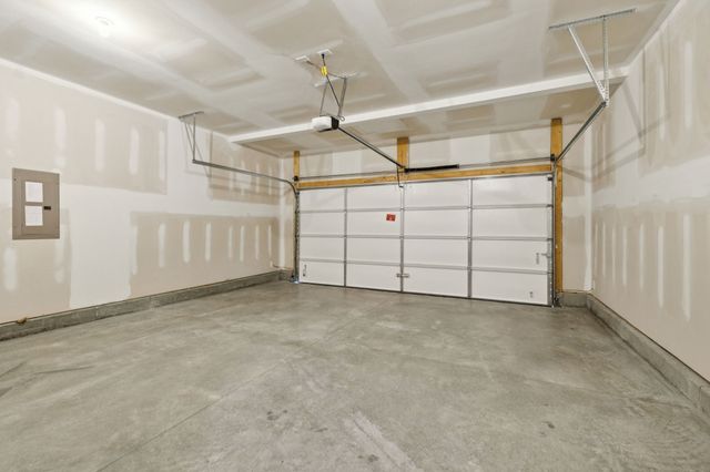 232 Limestone Way, Lebanon, TN 37087