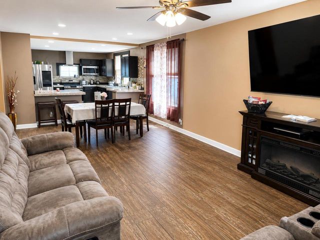 1226 Goold STREET, Racine, WI 53402