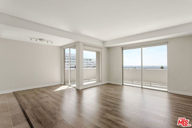 7250 Franklin Avenue 717, Los Angeles, CA 90046