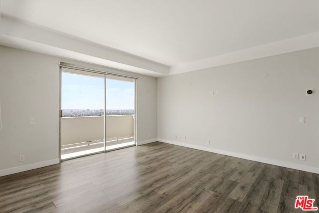 7250 Franklin Avenue 717, Los Angeles, CA 90046