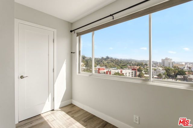 7250 Franklin Avenue 717, Los Angeles, CA 90046
