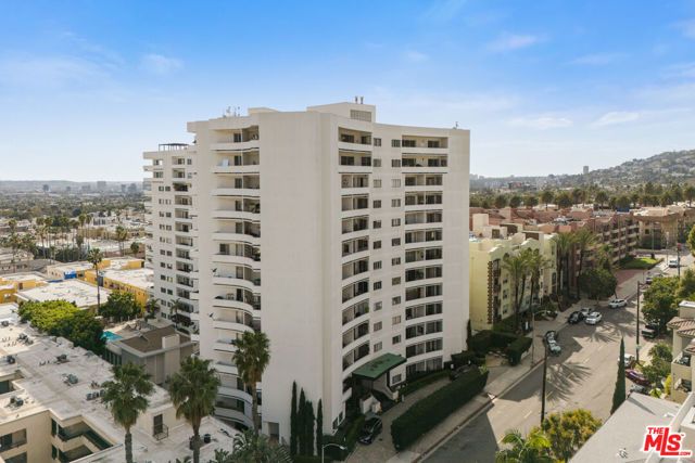 7250 Franklin Avenue 717, Los Angeles, CA 90046