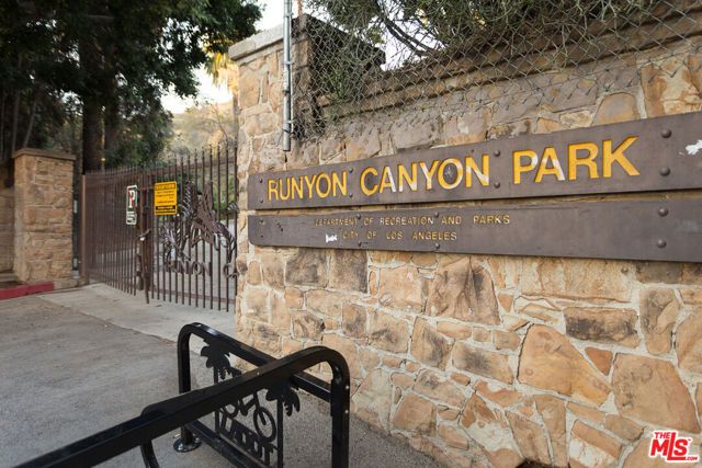 7250 Franklin Avenue 717, Los Angeles, CA 90046