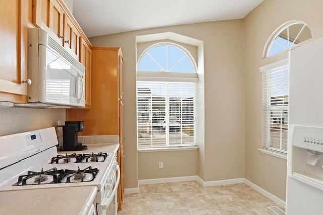 1220 Tasman, Sunnyvale, CA 94089
