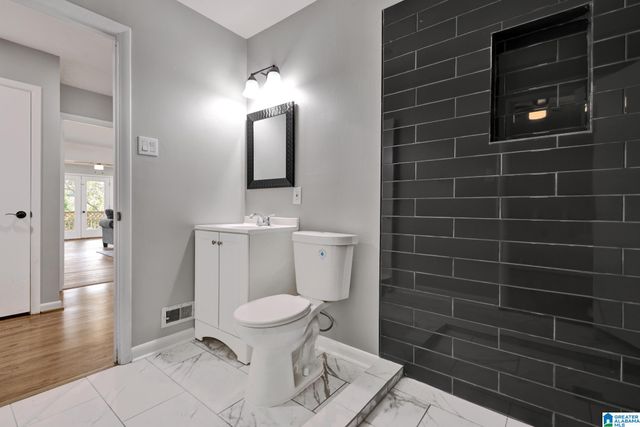 633 CHESTNUT DRIVE, Birmingham, AL 35206