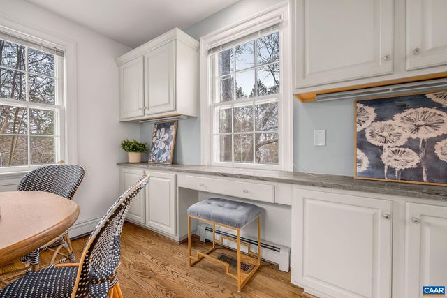 2111 MORRIS RD, Charlottesville, VA 22903