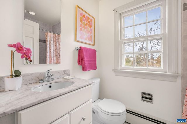 2111 MORRIS RD, Charlottesville, VA 22903