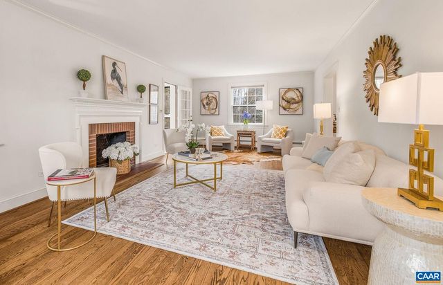 2111 MORRIS RD, Charlottesville, VA 22903