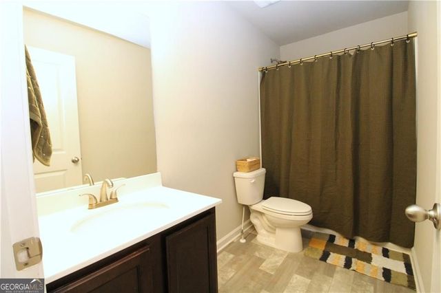 96 Auburn Crossing Drive, Auburn, GA 30011