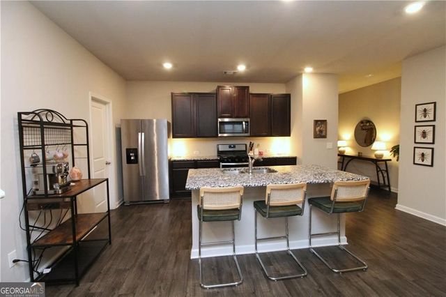 96 Auburn Crossing Drive, Auburn, GA 30011