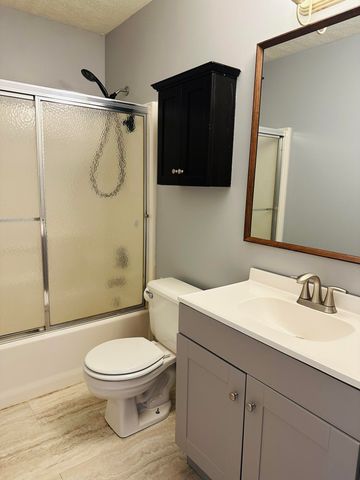 355 Wade Drive, Rogersville, MO 65742