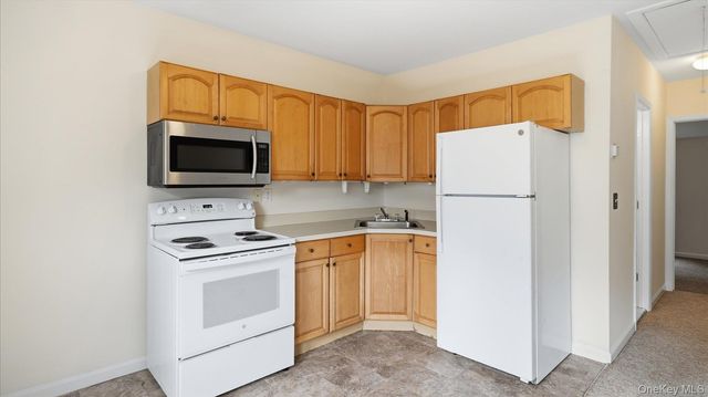 455 Moriches Road Cottage behind main house, Saint James, NY 11780