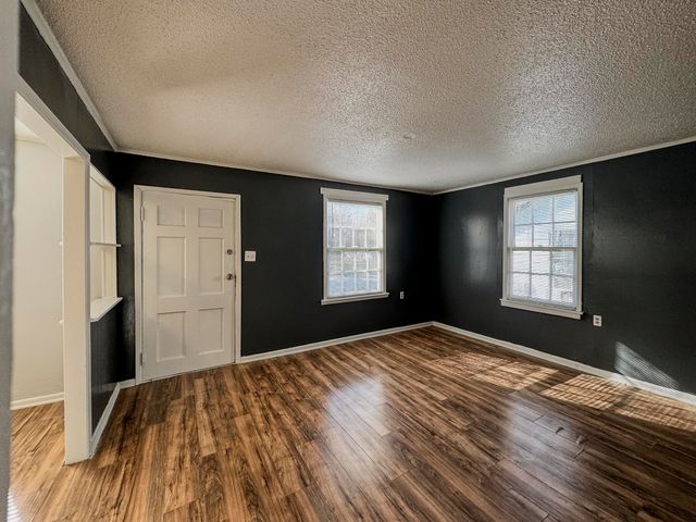 2046 PORTLAND AVE, Memphis, TN 38127