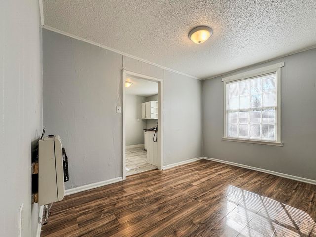 2046 PORTLAND AVE, Memphis, TN 38127