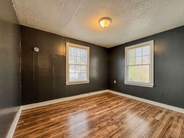 2046 PORTLAND AVE, Memphis, TN 38127