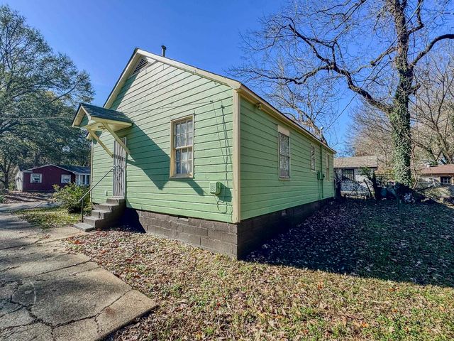 2046 PORTLAND AVE, Memphis, TN 38127