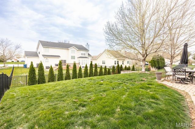 1010 Roan Court, Swansea, IL 62226