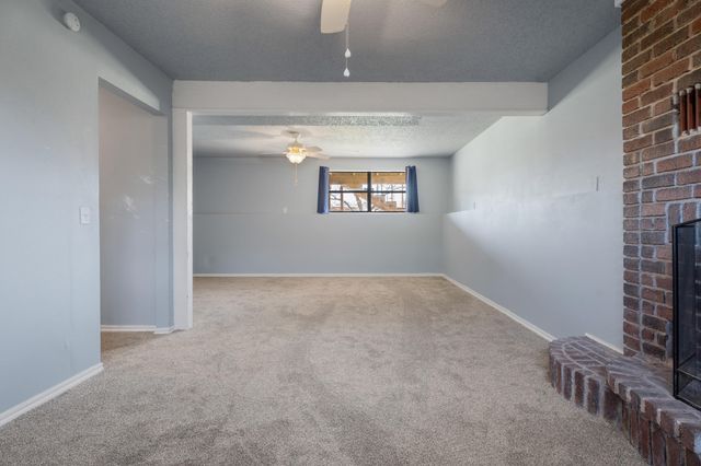 608 W 5th Street, Grove, OK 74344