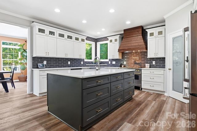 638 Reliance Court, Tega Cay, SC 29708