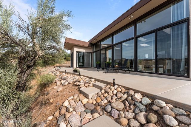 37455 S RINCON Road, Wickenburg, AZ 85390