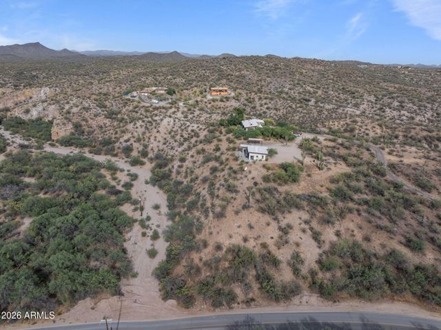 37455 S RINCON Road, Wickenburg, AZ 85390