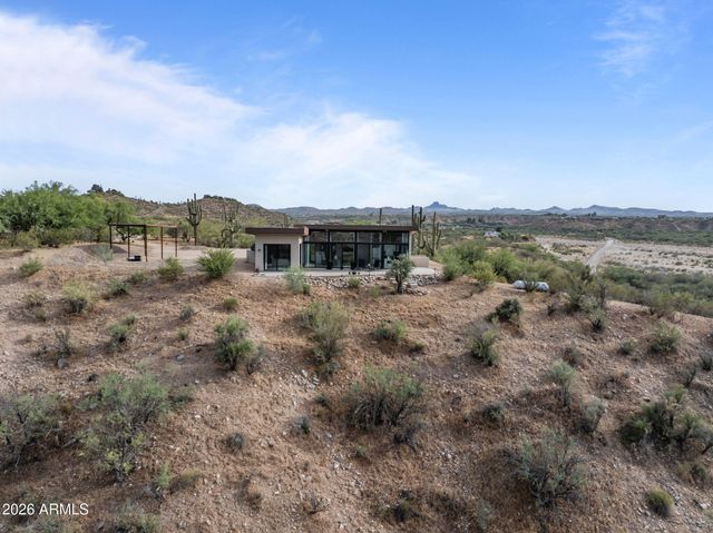 37455 S RINCON Road, Wickenburg, AZ 85390