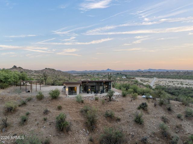 37455 S RINCON Road, Wickenburg, AZ 85390