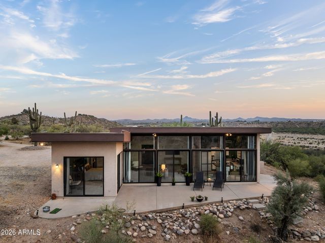 37455 S RINCON Road, Wickenburg, AZ 85390