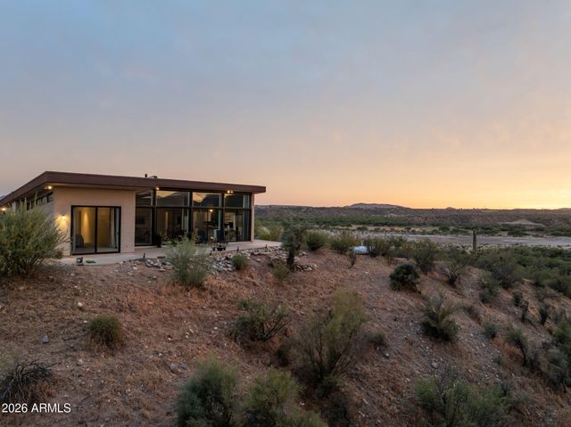 37455 S RINCON Road, Wickenburg, AZ 85390