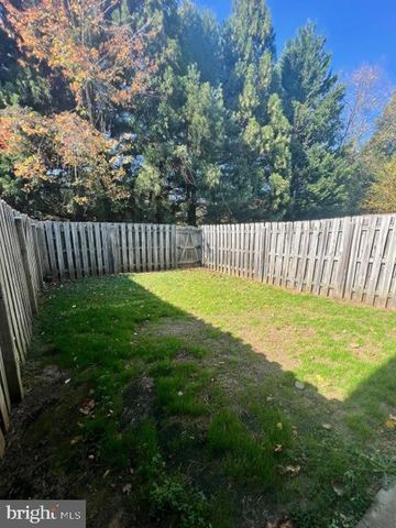 9906 WARWICK PL, Fredericksburg, VA 22408