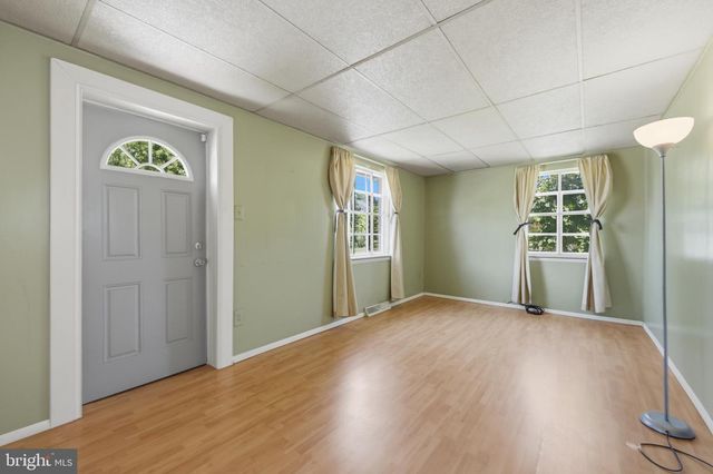 809 E OAK ST E, Millville, NJ 08332