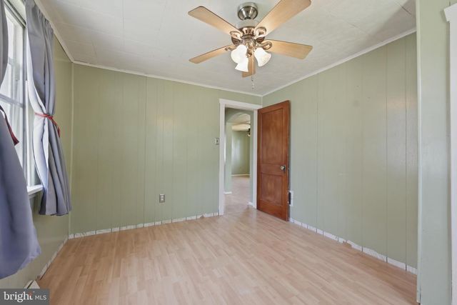 809 E OAK ST E, Millville, NJ 08332