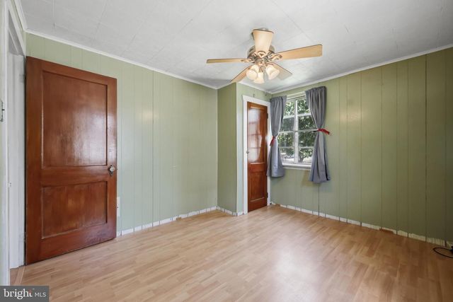 809 E OAK ST E, Millville, NJ 08332