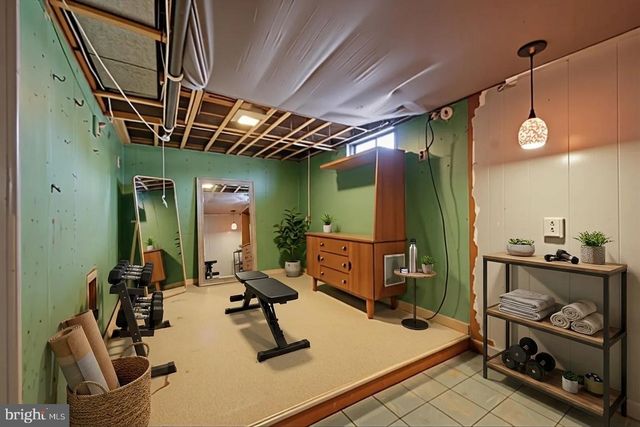 809 E OAK ST E, Millville, NJ 08332