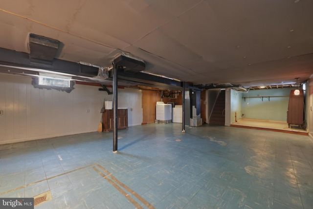 809 E OAK ST E, Millville, NJ 08332