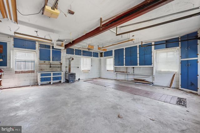 809 E OAK ST E, Millville, NJ 08332