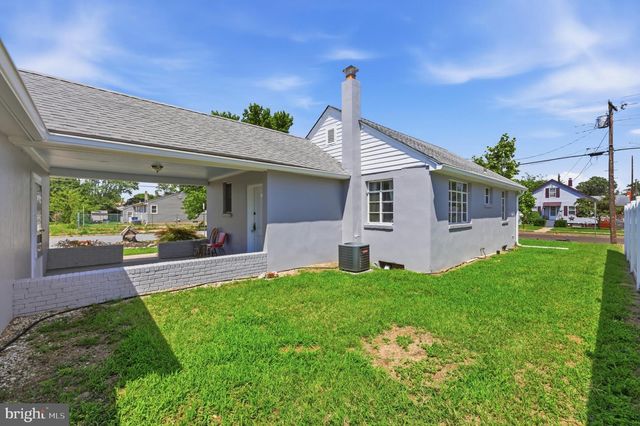 809 E OAK ST E, Millville, NJ 08332